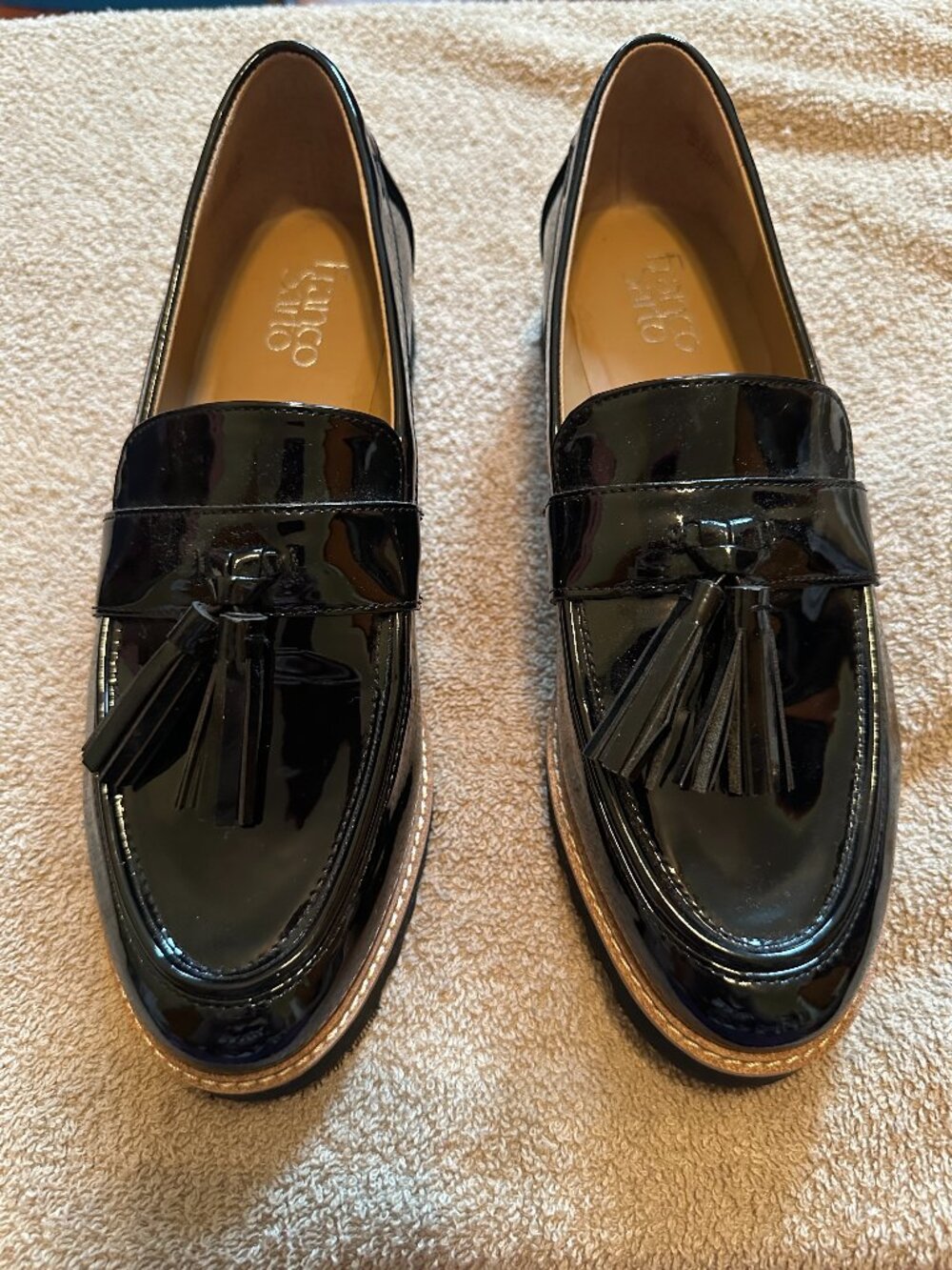 NEW Franco Sarto Carolynn Tassel loafers 8.5 - black